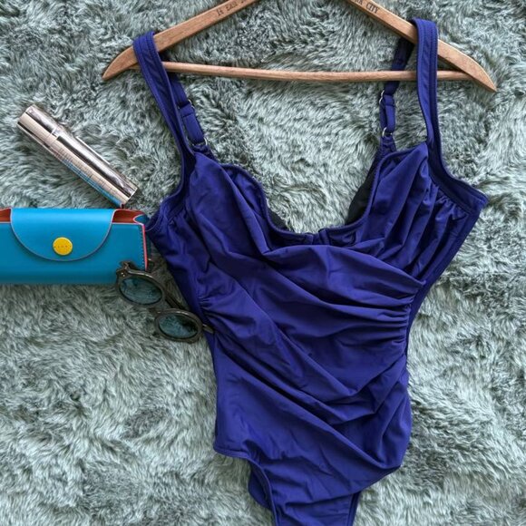 Miraclesuit One Piece Swimsuit Size 12 | Shaping Tummy Control Purple Ruched Dra - Picture 3 of 9
